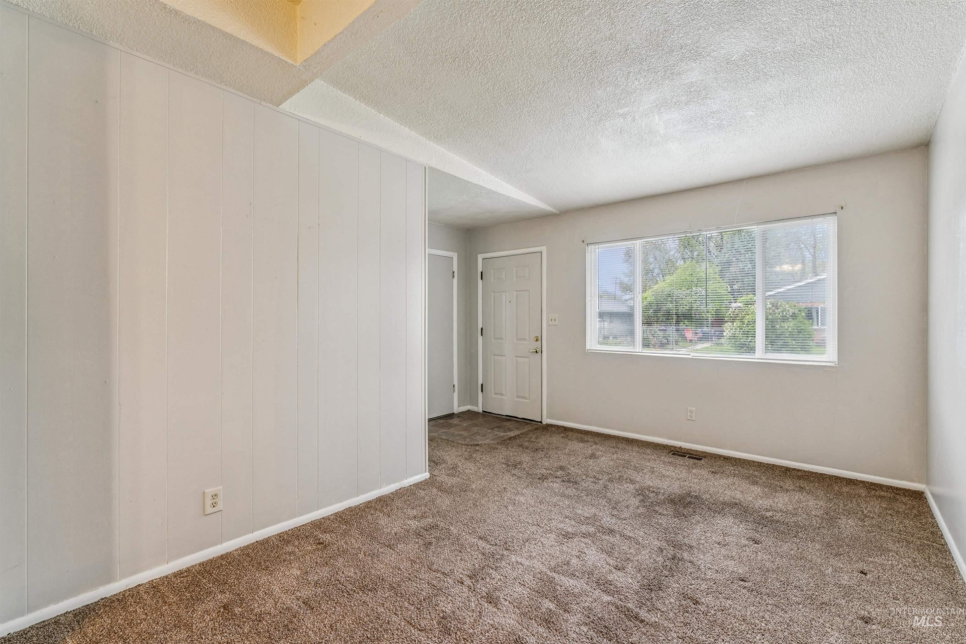 2126 North 35th Street Boise, ID 83703 - Photo 19 of 28