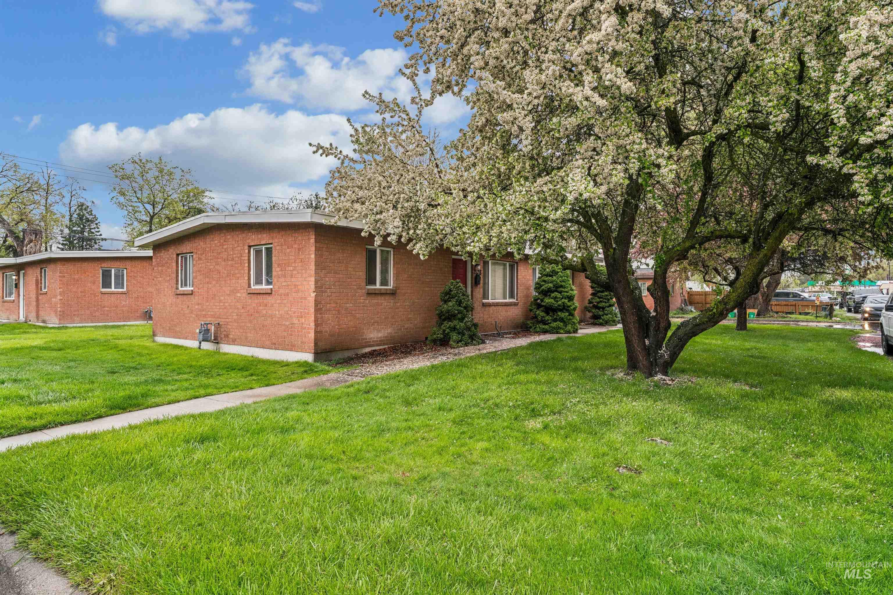 2126 North 35th Street Boise, ID 83703 - Photo 4 of 28
