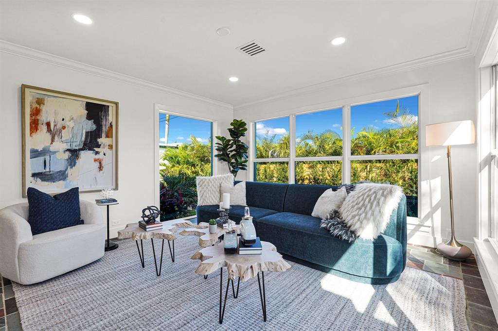 4015 Washington Road West Palm Beach, FL 33405 - Photo 17 of 42