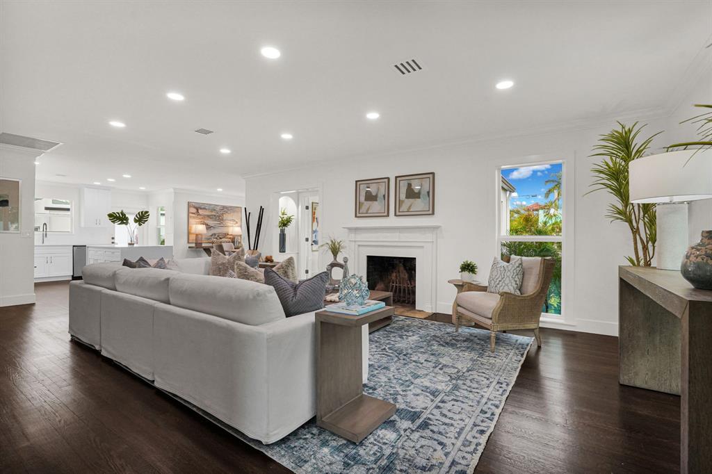 4015 Washington Road West Palm Beach, FL 33405 - Photo 5 of 42