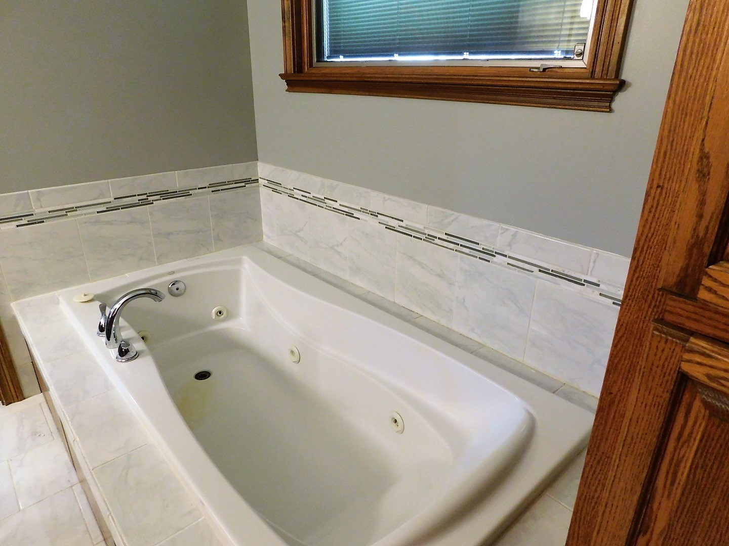 208 Ridge Court Ossian, IN 46777 - Photo 18 of 36 Gallery Image 18