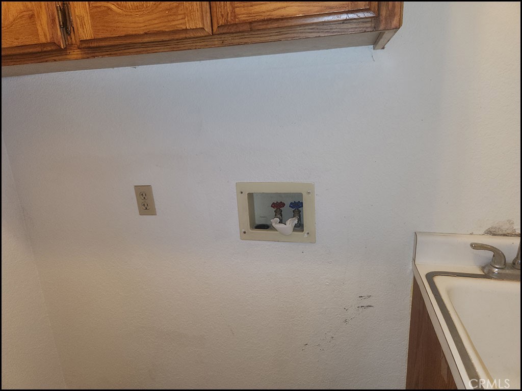 9425 Mountain Road Pinon Hills, CA 92372 - Photo 30 of 49 Gallery Image 30