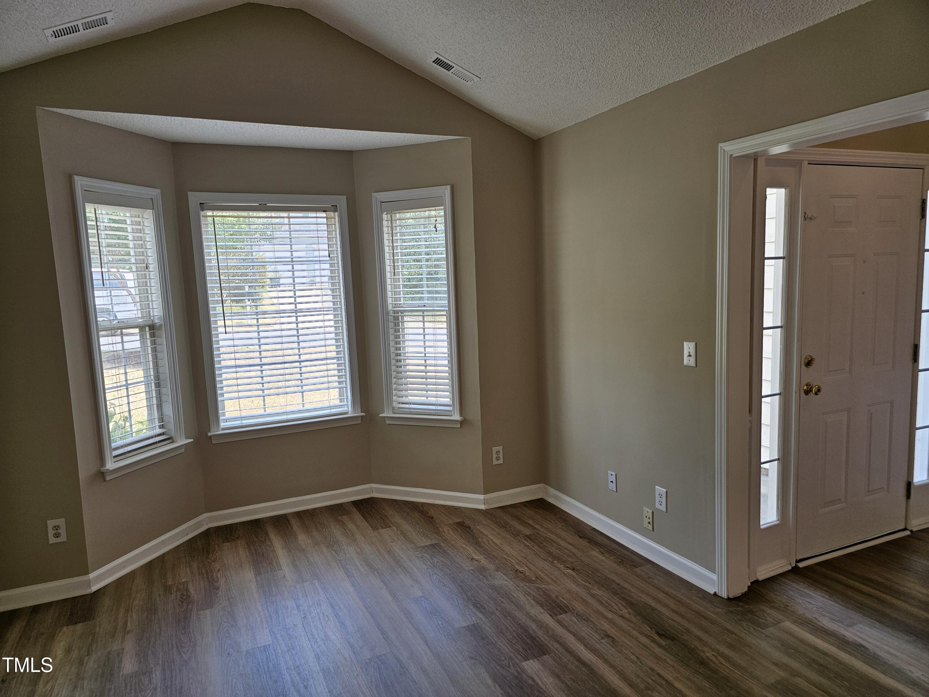 3 Kilbreth Avenue Durham, NC 27713 - Photo 7 of 48 20240703_145053