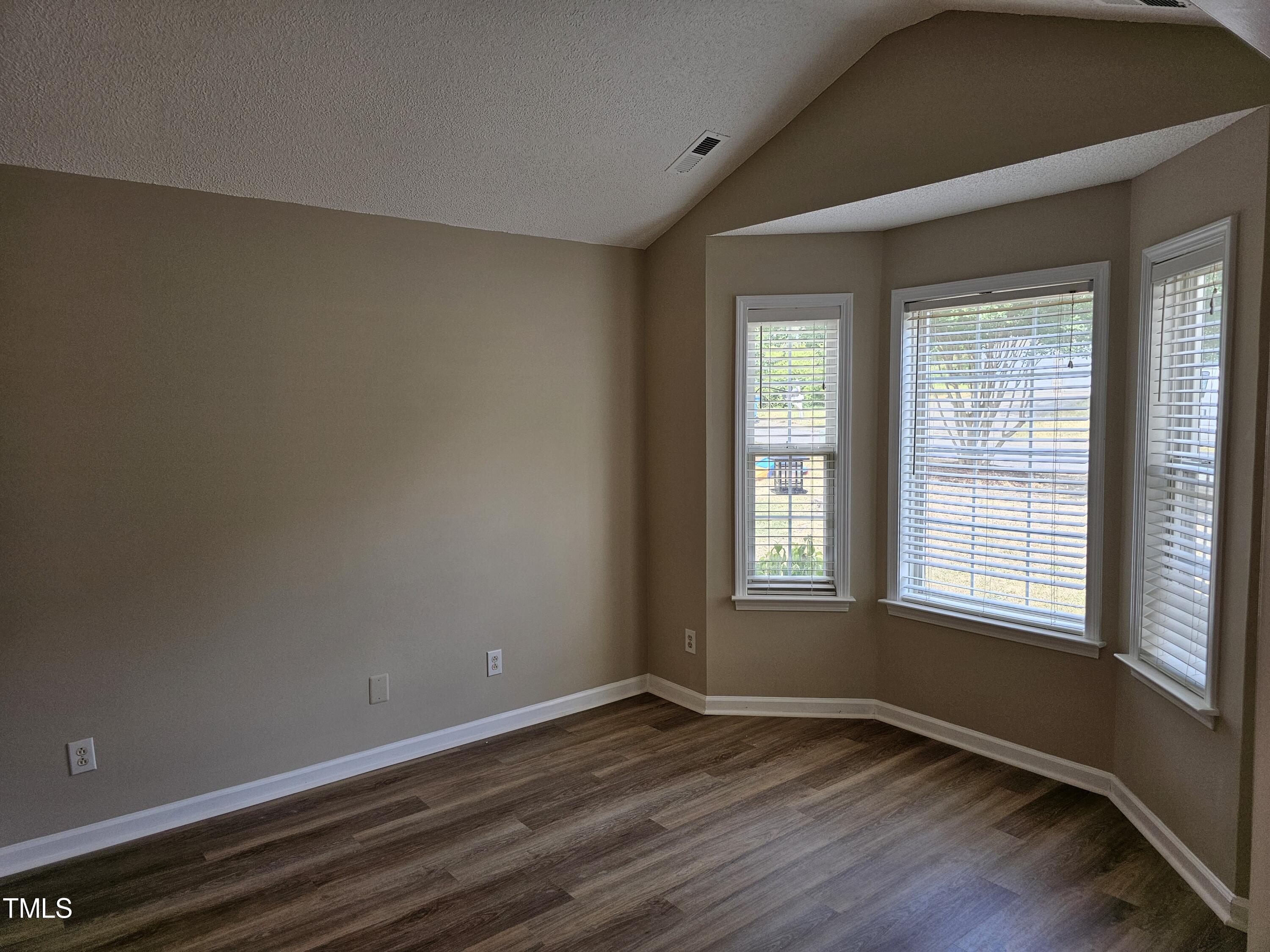 3 Kilbreth Avenue Durham, NC 27713 - Photo 8 of 48 20240703_145101