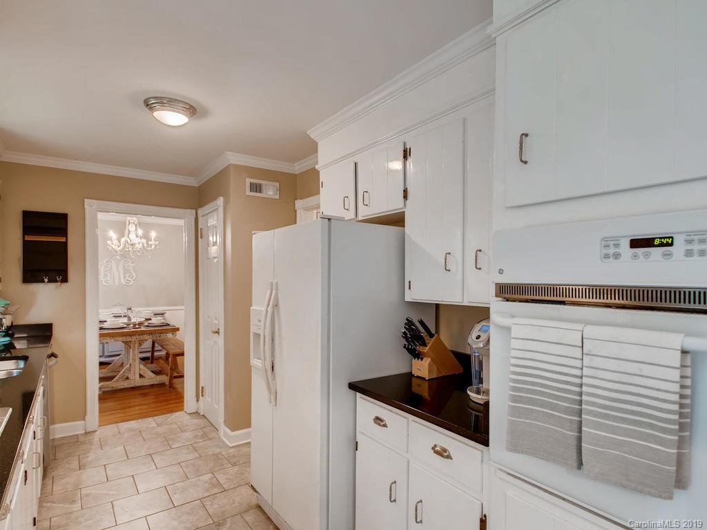 614 Sandridge Road Charlotte, NC 28210 - Photo 13 of 44 Gallery Image 13