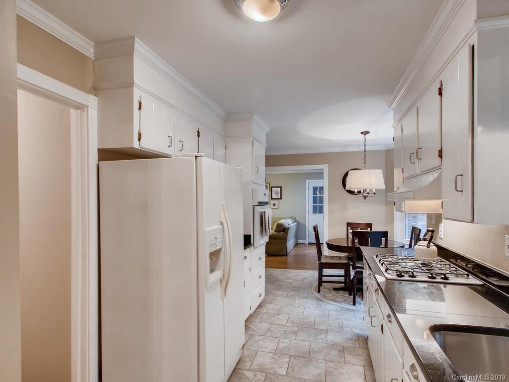 614 Sandridge Road Charlotte, NC 28210 - Photo 16 of 44 Gallery Image 16