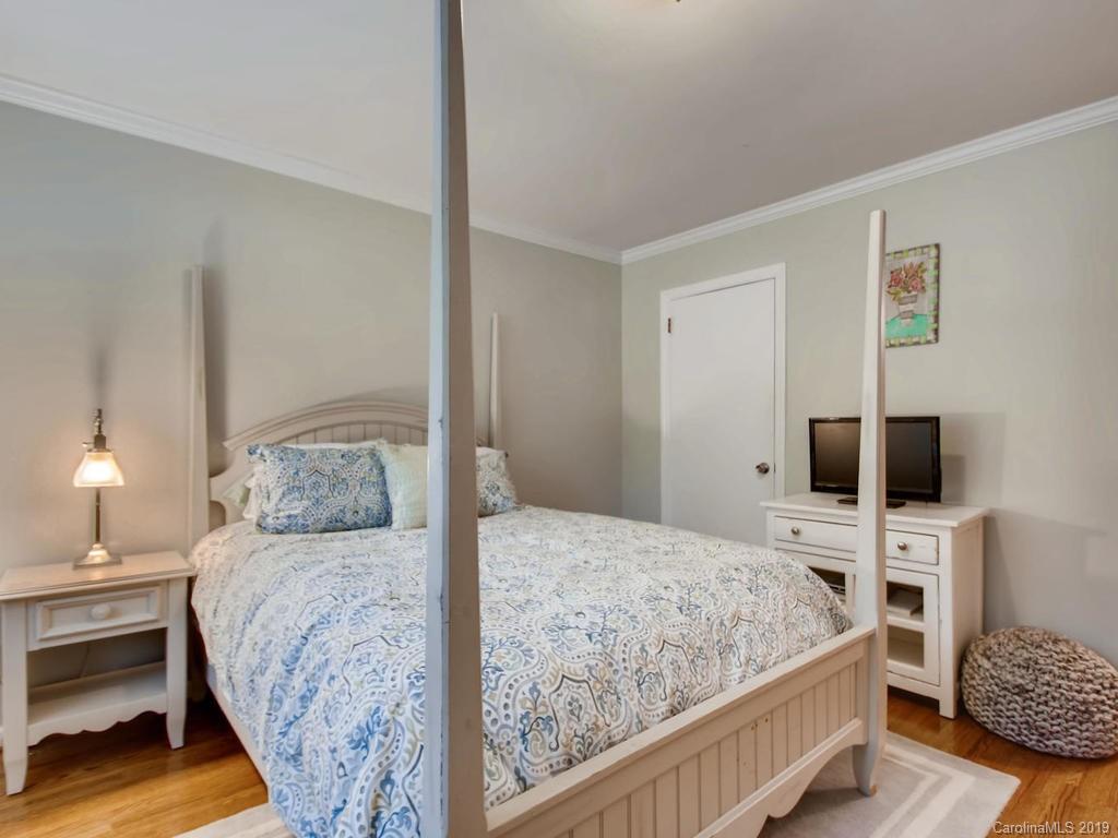 614 Sandridge Road Charlotte, NC 28210 - Photo 23 of 44 Gallery Image 23