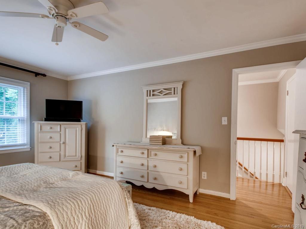 614 Sandridge Road Charlotte, NC 28210 - Photo 27 of 44 Gallery Image 27