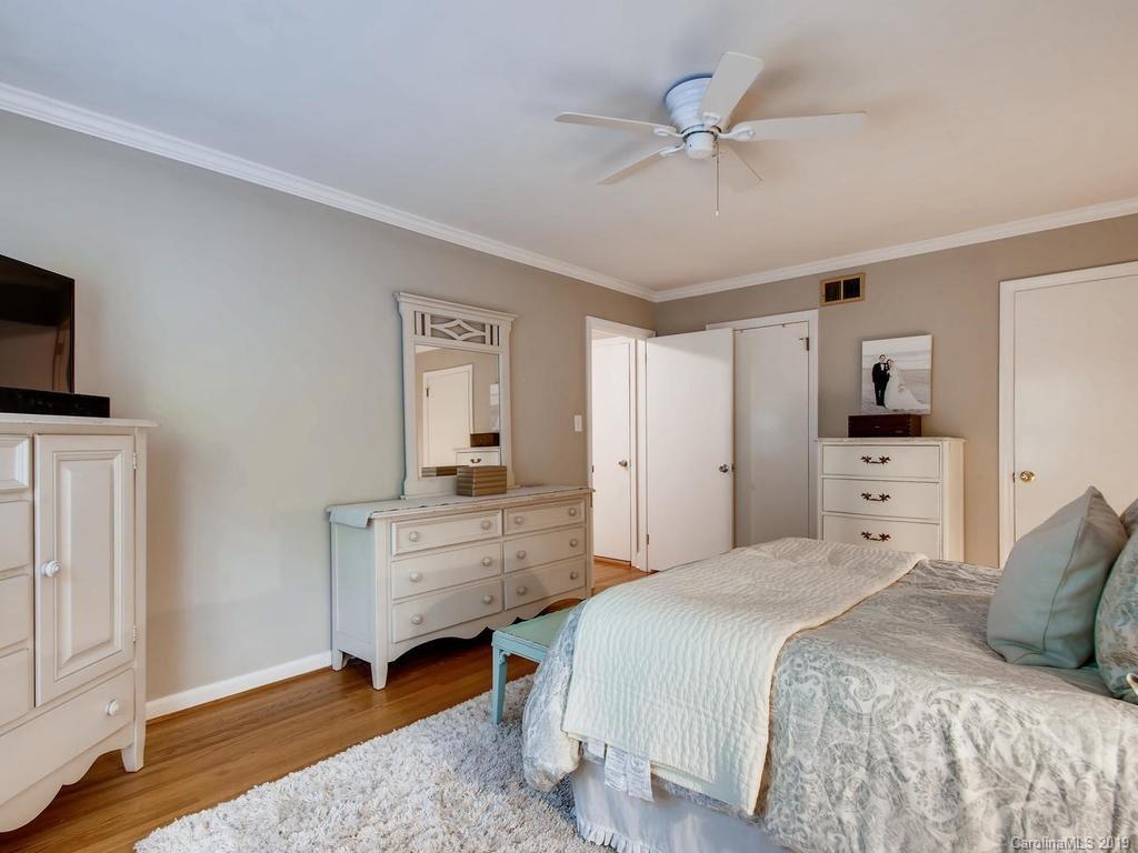 614 Sandridge Road Charlotte, NC 28210 - Photo 30 of 44 Gallery Image 30