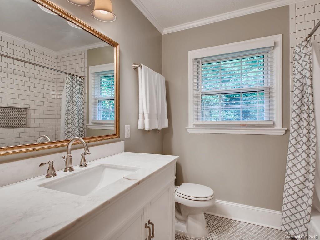 614 Sandridge Road Charlotte, NC 28210 - Photo 31 of 44 Gallery Image 31