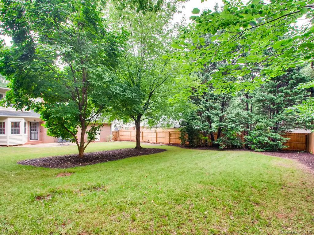 614 Sandridge Road Charlotte, NC 28210 - Photo 41 of 44 Gallery Image 41