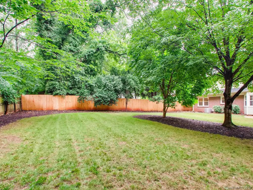 614 Sandridge Road Charlotte, NC 28210 - Photo 43 of 44 Gallery Image 43