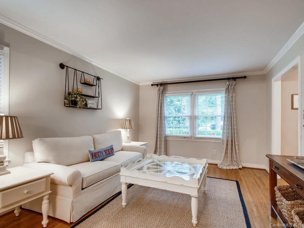 614 Sandridge Road Charlotte, NC 28210 - Photo 6 of 44 Gallery Image 6