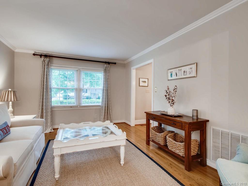 614 Sandridge Road Charlotte, NC 28210 - Photo 7 of 44 Gallery Image 7