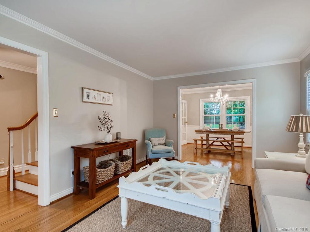 614 Sandridge Road Charlotte, NC 28210 - Photo 8 of 44 Gallery Image 8