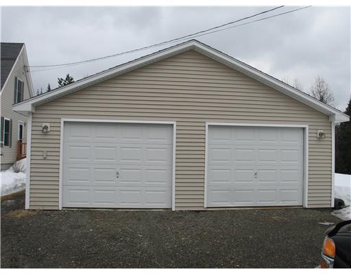 75 Spring Road Pittsfield, ME 04967 - Photo 3 of 25 Parking Lot/Garage.