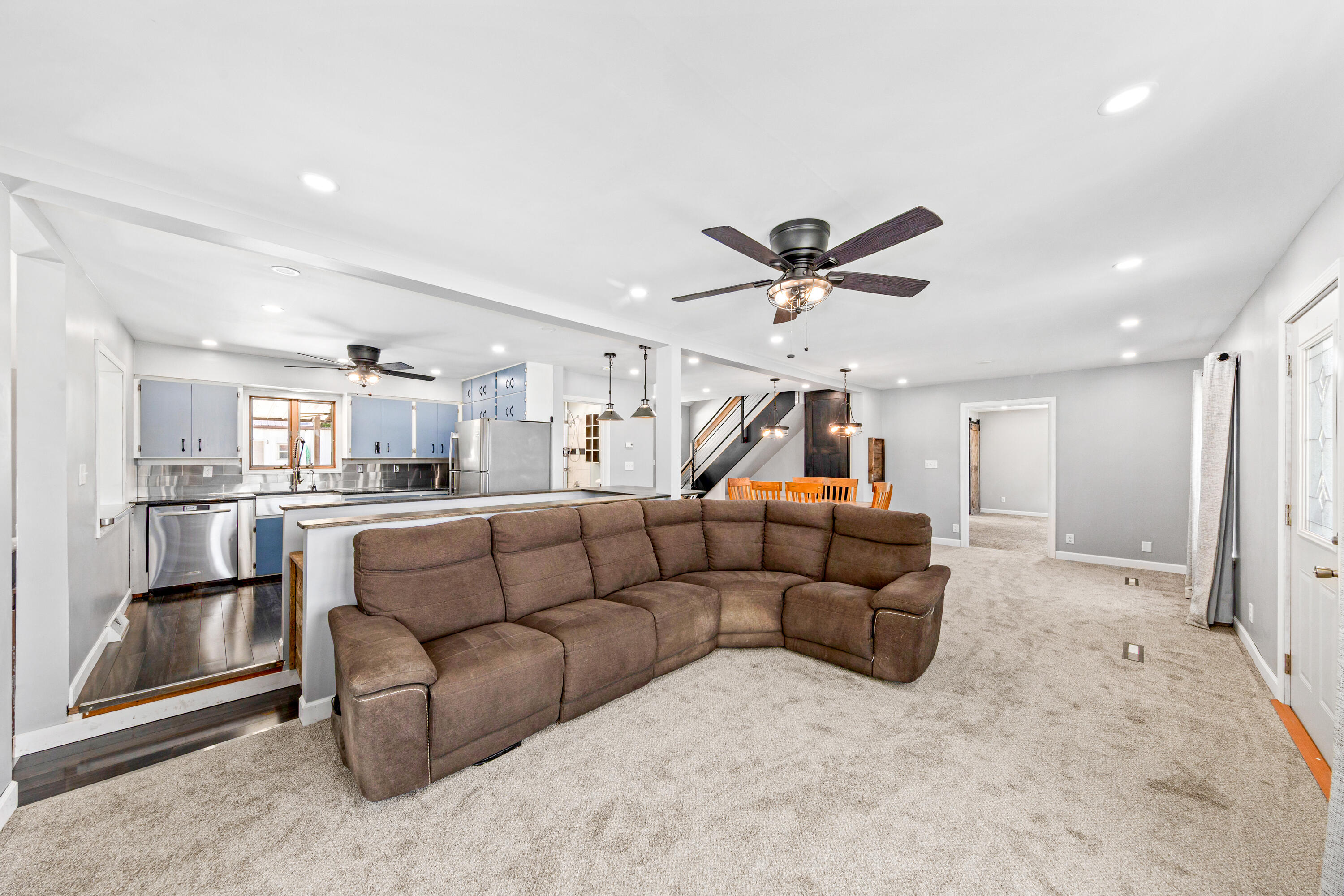 11239 West 5 Mile Road Raymond, WI 53126 - Photo 5 of 51 Great Room
