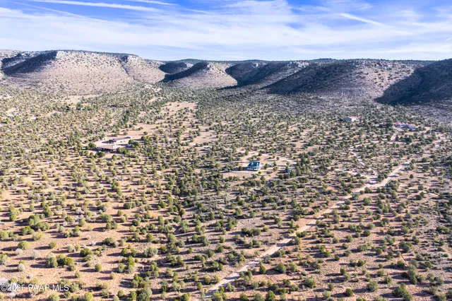 $650,000 | 29450 North Caballero Way, Paulden, AZ 86334