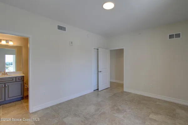 $3,200 | 1465 South Harbor City Boulevard, Unit 404, Melbourne, FL 32901