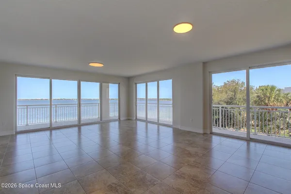 $3,200 | 1465 South Harbor City Boulevard, Unit 404, Melbourne, FL 32901