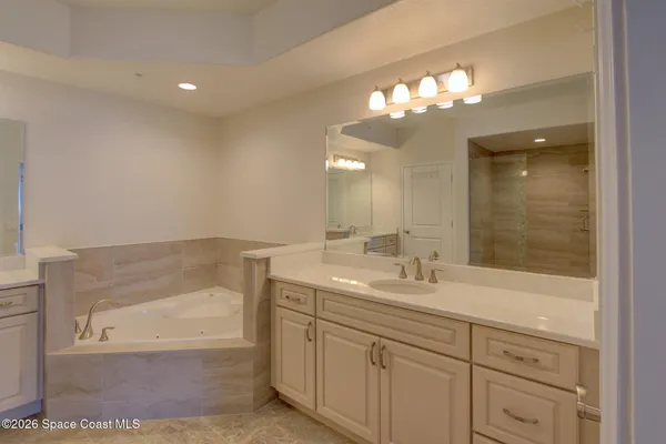 $3,200 | 1465 South Harbor City Boulevard, Unit 404, Melbourne, FL 32901