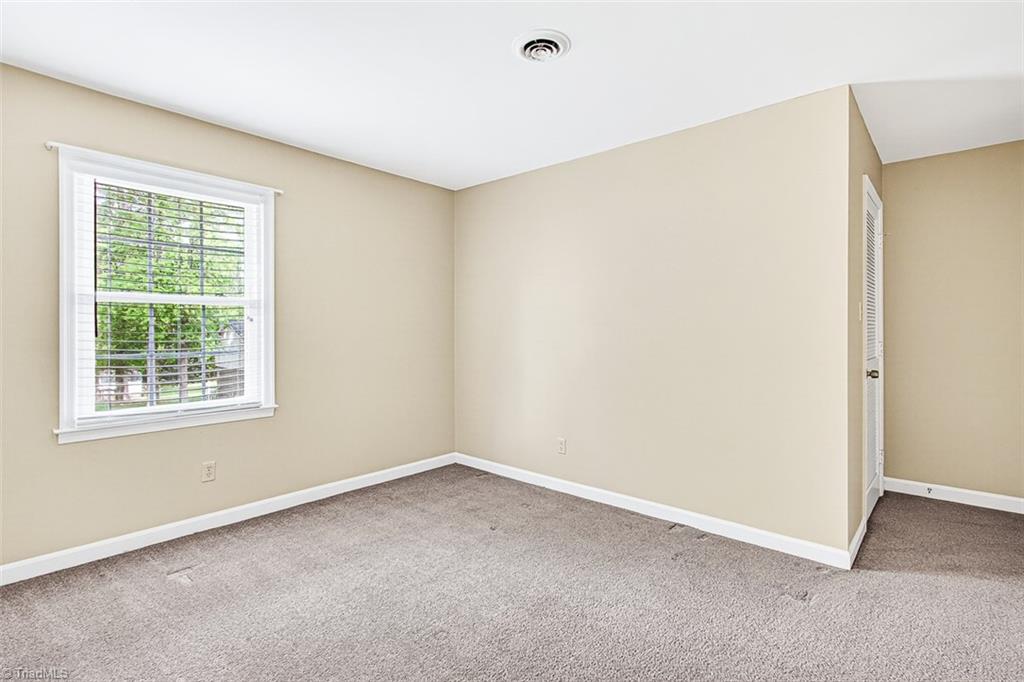 3903 Oakcliffe Road Greensboro, NC 27406 - Photo 29 of 42 Upper bedroom.