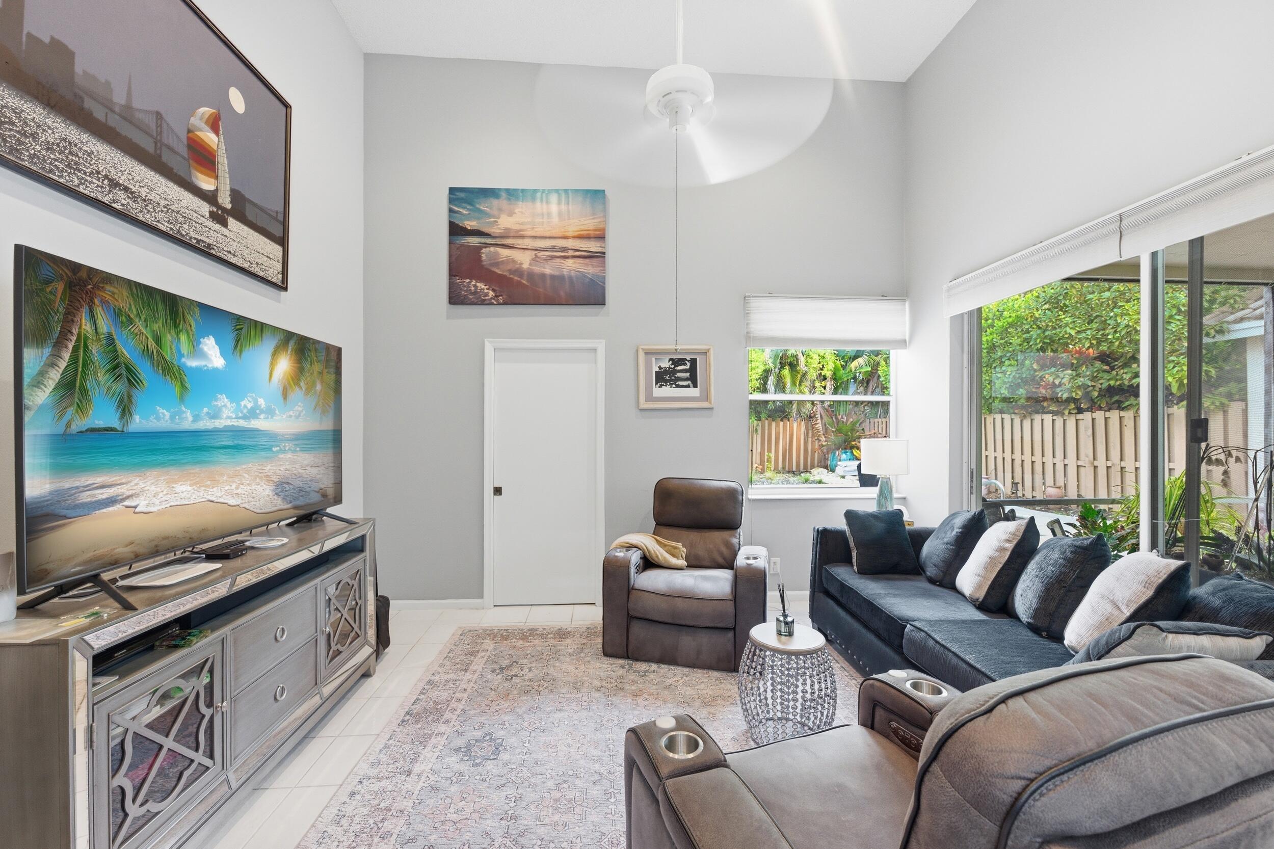 2495 Northwest 66th Drive Boca Raton, FL 33496 - Photo 17 of 77 32__jjl5547