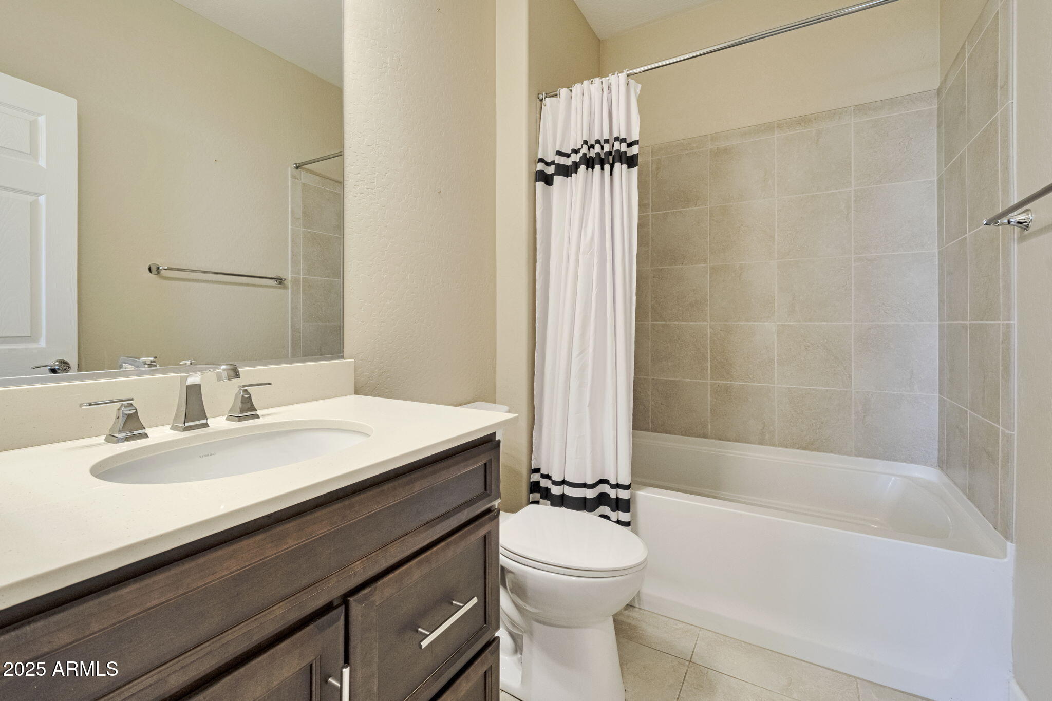 16927 West Granada Road Goodyear, AZ 85395 - Photo 18 of 25 9-web-or-mls-QP - 8397