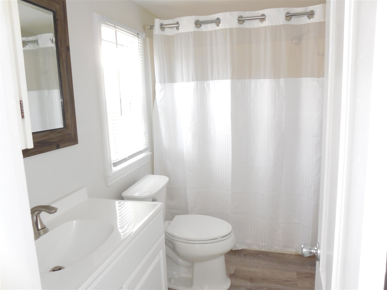 20 North Shore Road Derry, NH 03038 - Photo 17 of 22