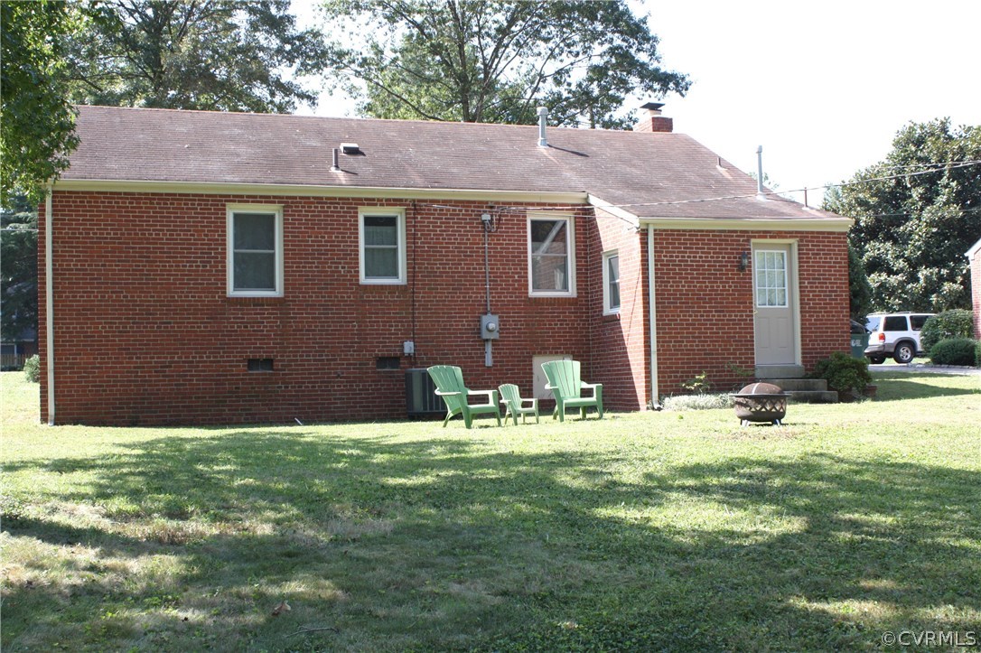 7508 Three Chopt Road Henrico, VA 23229 - Photo 32 of 38 Gallery Image 32