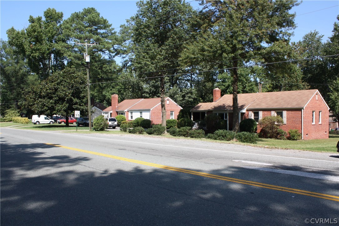 7508 Three Chopt Road Henrico, VA 23229 - Photo 37 of 38 Street View & Neighbors