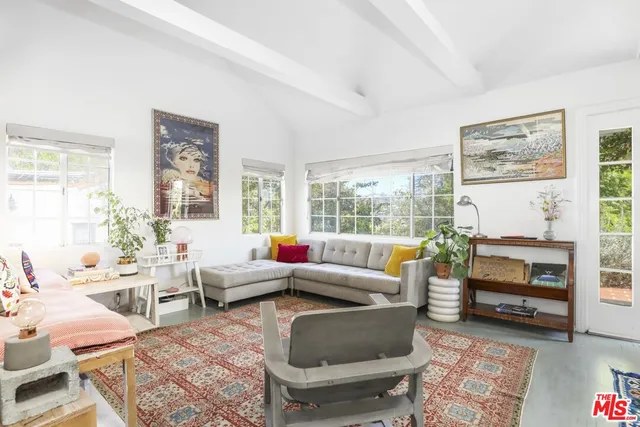 $7,000 | 1563 Lucretia Avenue, Los Angeles, CA 90026