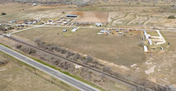 $365,000 | 2850 Woodrow Center Road, Kingsbury, TX 78638