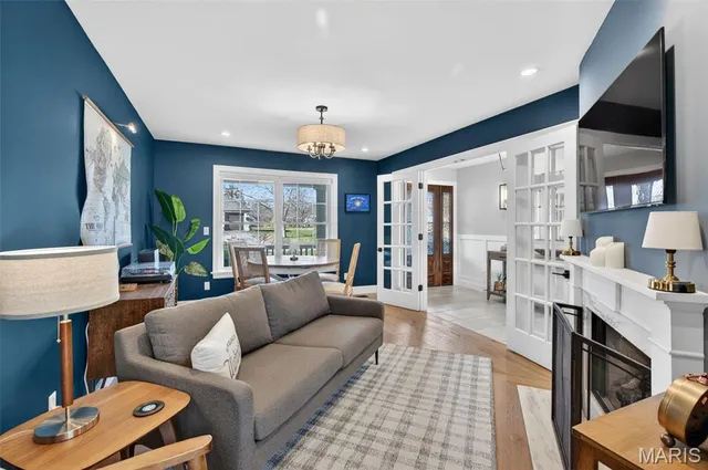 $689,900 | 490 Oak Field Court, Washington, MO 63090