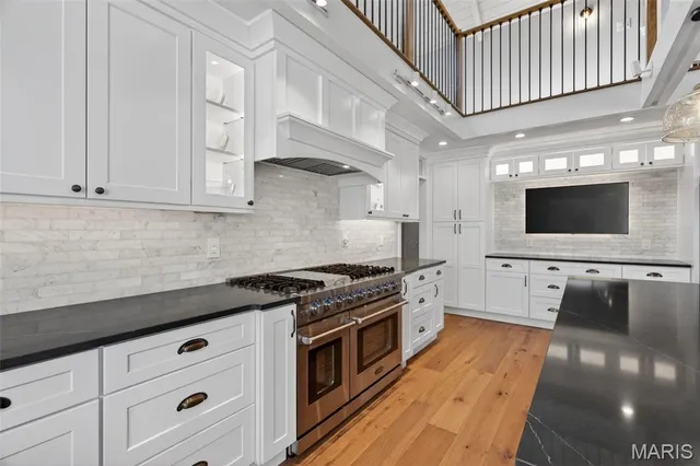 $689,900 | 490 Oak Field Court, Washington, MO 63090