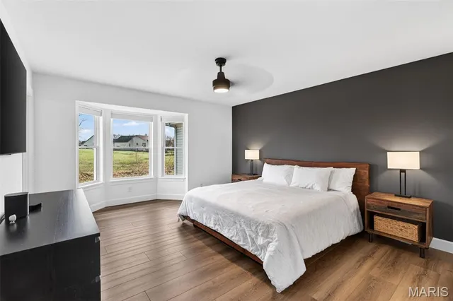 $689,900 | 490 Oak Field Court, Washington, MO 63090