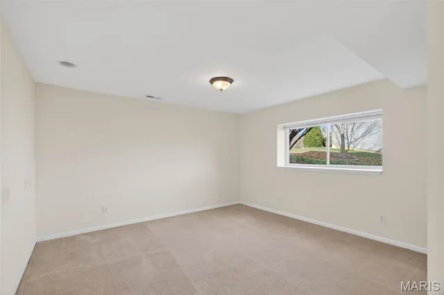 $689,900 | 490 Oak Field Court, Washington, MO 63090