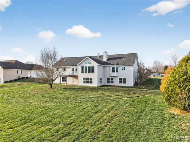 $689,900 | 490 Oak Field Court, Washington, MO 63090