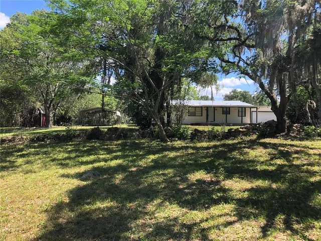 $2,200 | 24206 Doc Karelas Drive, Newberry, FL 32669
