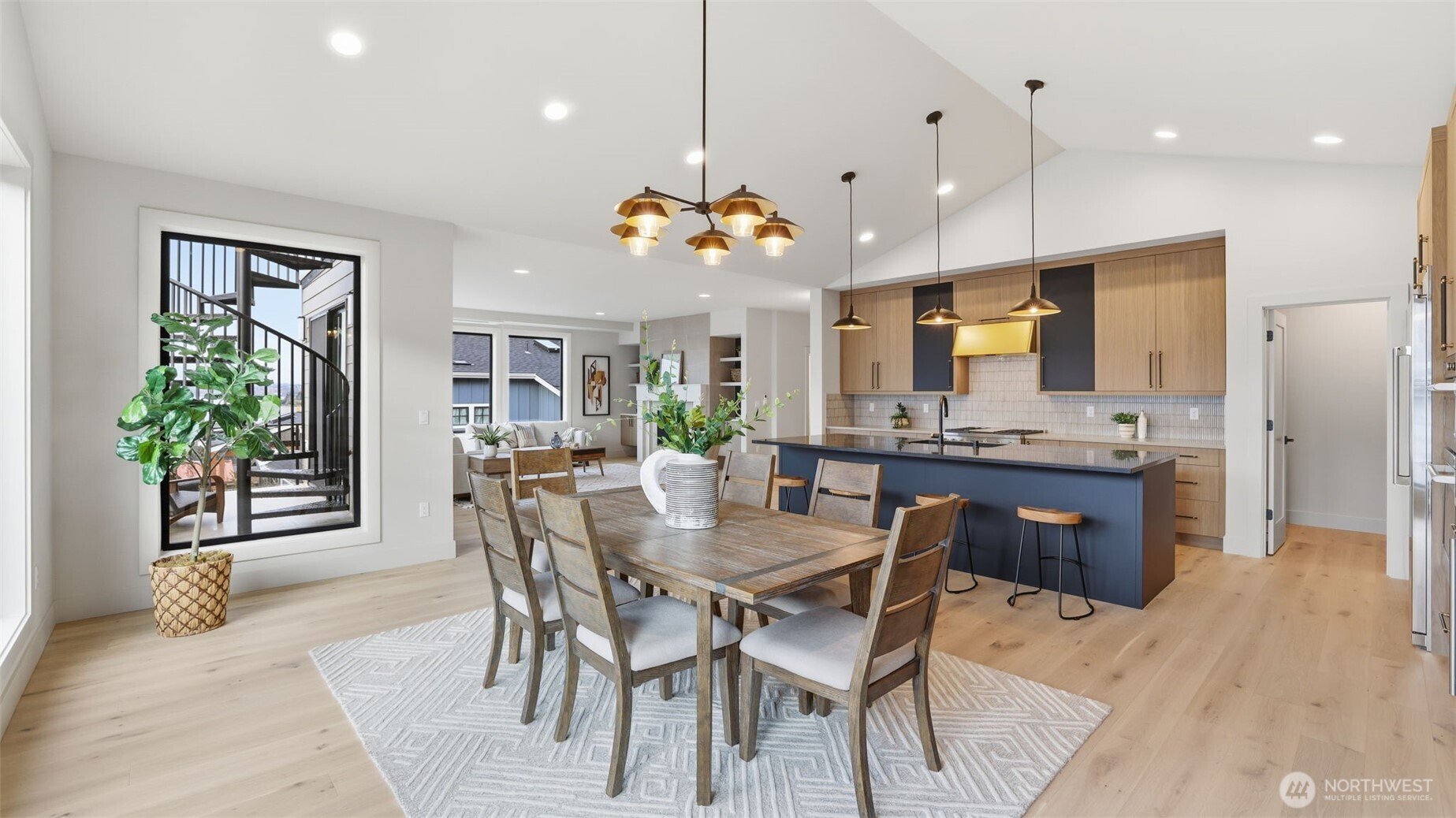 1015 North 35th Street Renton, WA 98056 - Photo 12 of 40