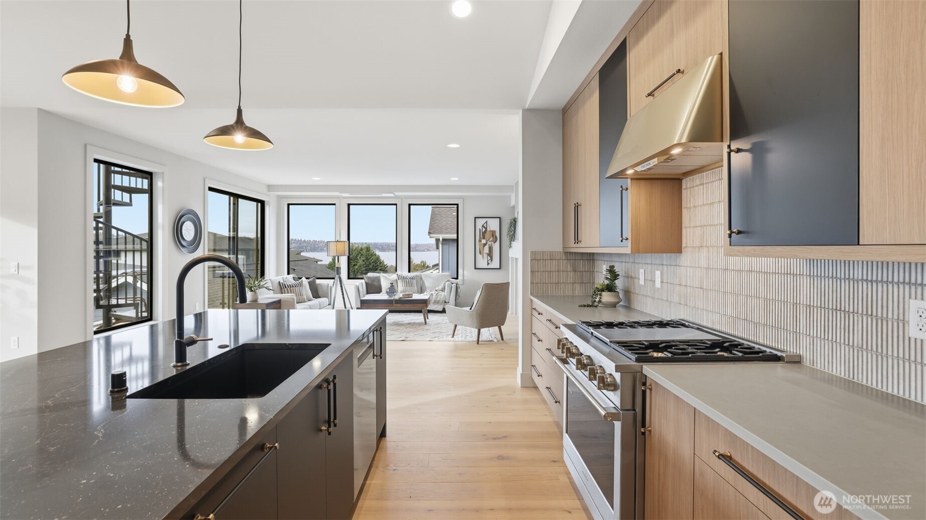 1015 North 35th Street Renton, WA 98056 - Photo 15 of 40