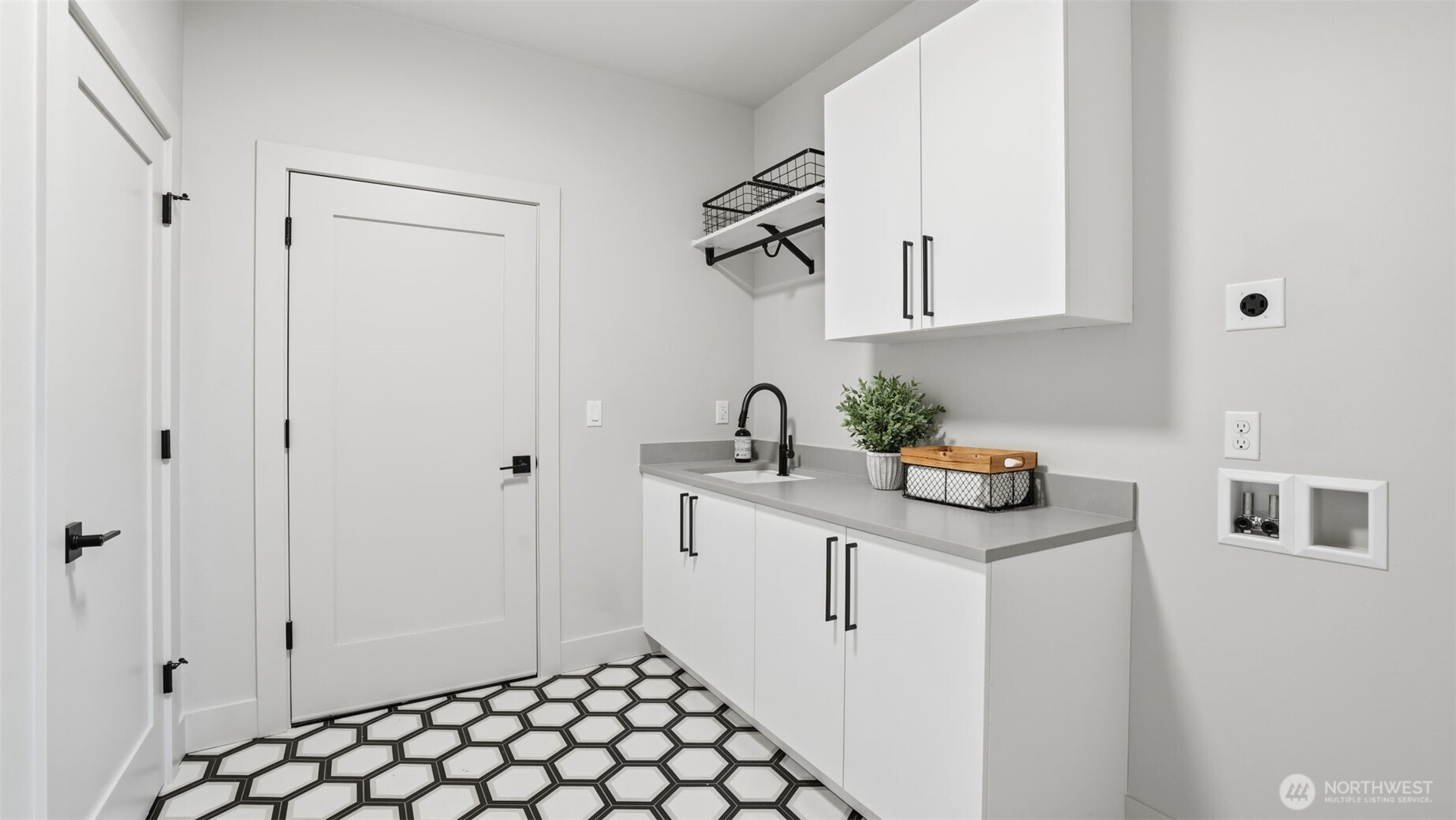 1015 North 35th Street Renton, WA 98056 - Photo 34 of 40