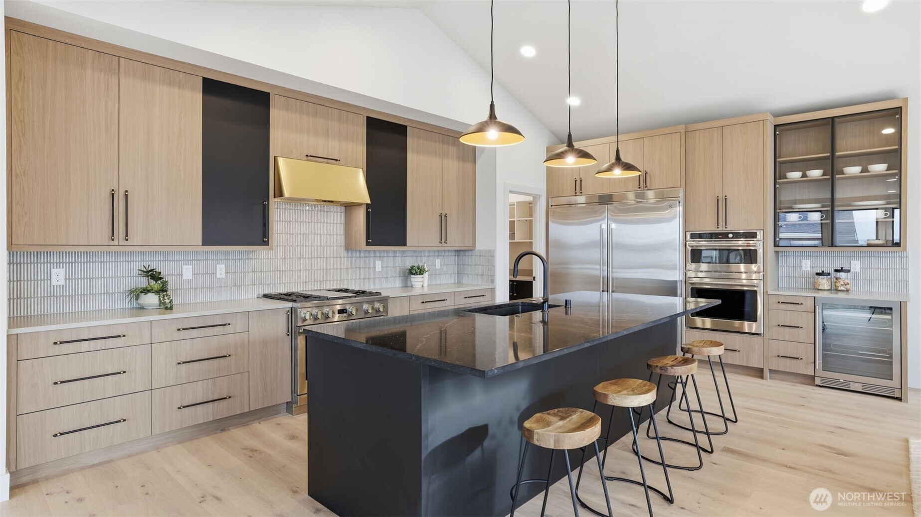 1015 North 35th Street Renton, WA 98056 - Photo 10 of 40