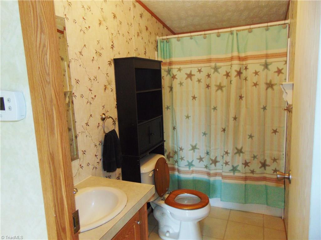 10690 Haystack Road Thurmond, NC 28683 - Photo 11 of 17 Gallery Image 11