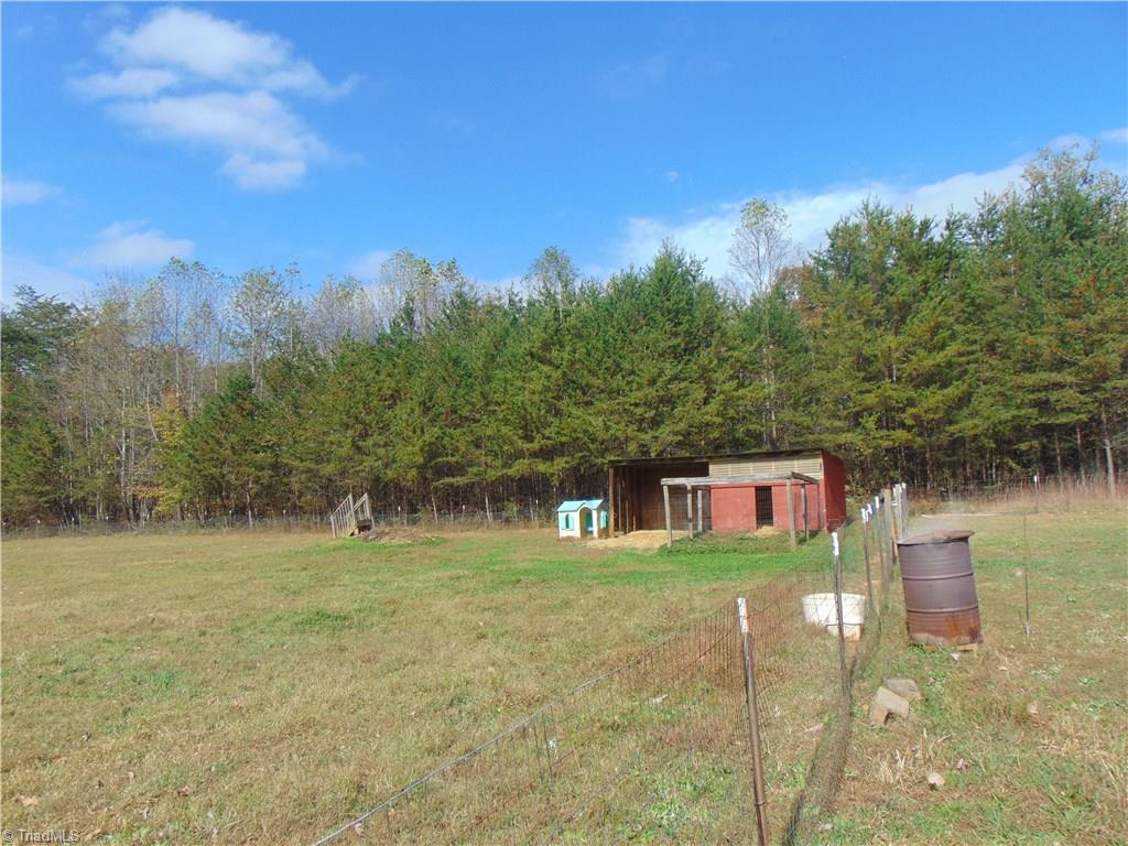 10690 Haystack Road Thurmond, NC 28683 - Photo 16 of 17 Gallery Image 16