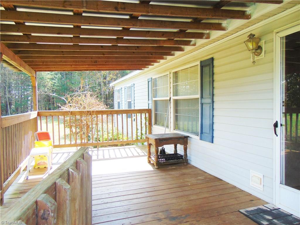 10690 Haystack Road Thurmond, NC 28683 - Photo 5 of 17 Gallery Image 5