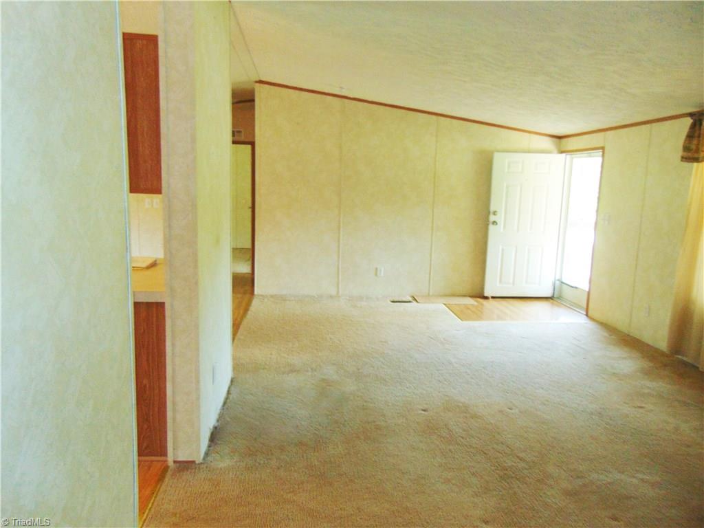 10690 Haystack Road Thurmond, NC 28683 - Photo 6 of 17 Gallery Image 6