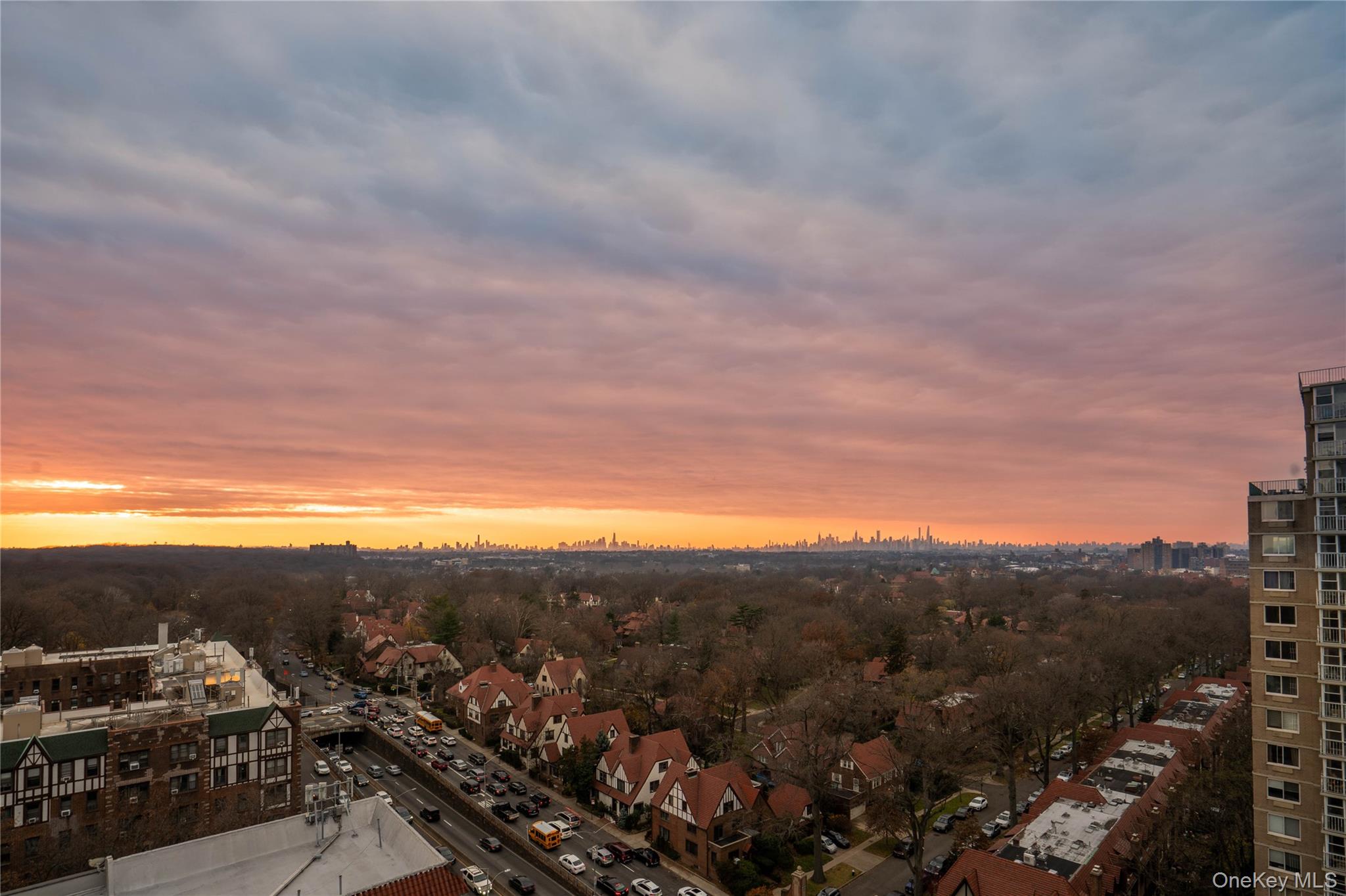 118-18 Union Turnpike, Unit 19G Queens, NY 11415 - Photo 11 of 16 City view featuring nearby suburban area