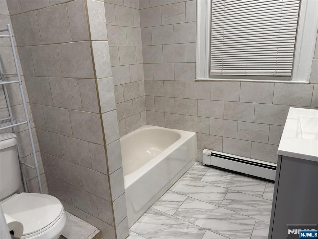 252 Boulevard, Unit 2 Hasbrouck Heights, NJ 07604 - Photo 9 of 10