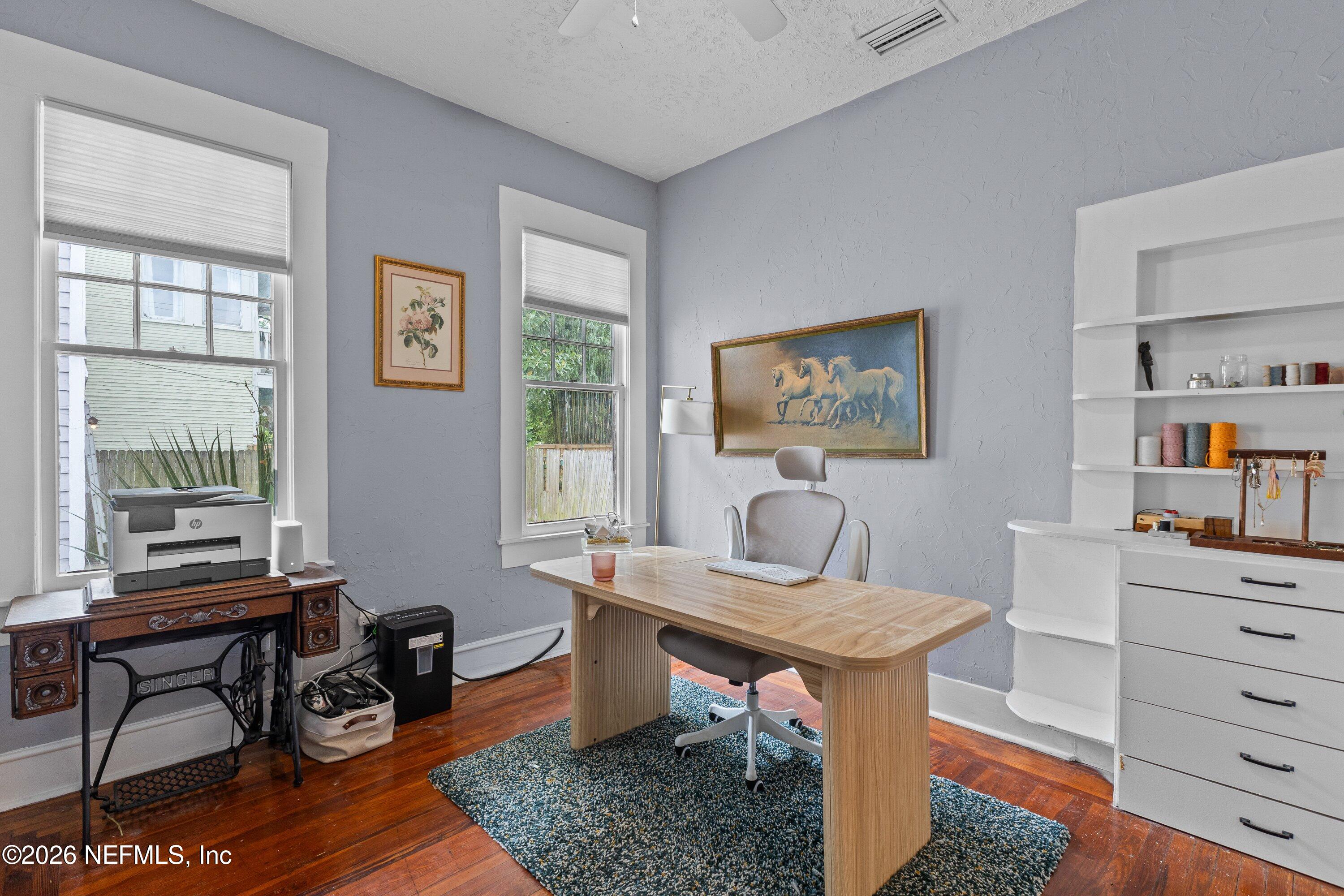 1544 Perry Street Jacksonville, FL 32206 - Photo 26 of 43 a workspace with furniture and window